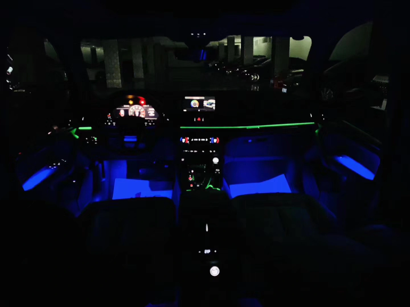 Multi-Color Ambient Light Footwell Light Background Light Contour Light Interior Lighting Kit For Audi Q5 2 Multi-Color Ambient Light Footwell Light Background Light Contour Light Interior Lighting Kit For Audi Q5 - Image 2